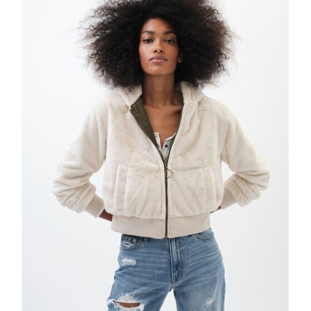 Aeropostale Womens Reversible Faux Fur Bomber Jacket Olive Green Cream Hooded‎ M
